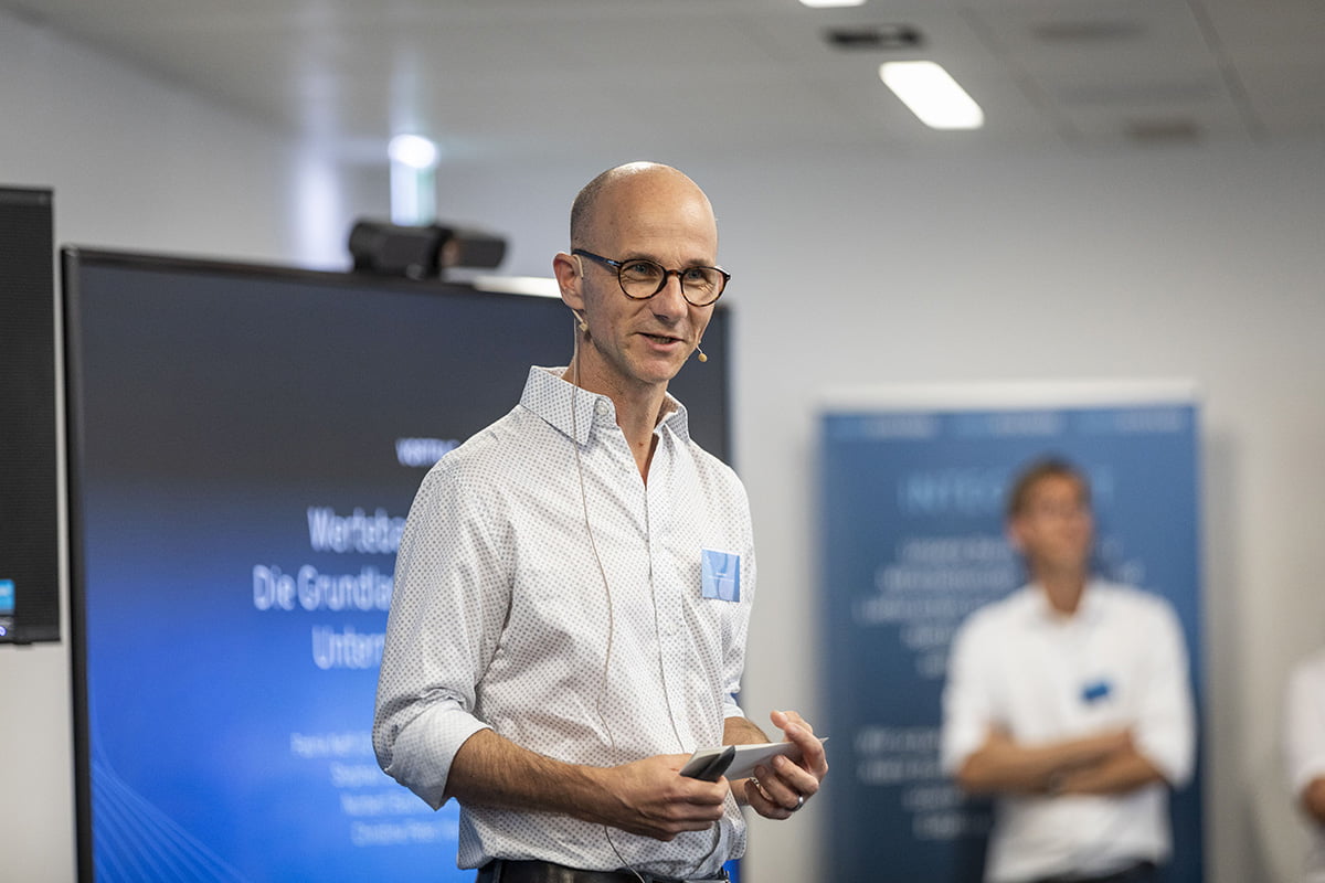 Variosystems Impulstag 2022 - Szenenbild vom Networking